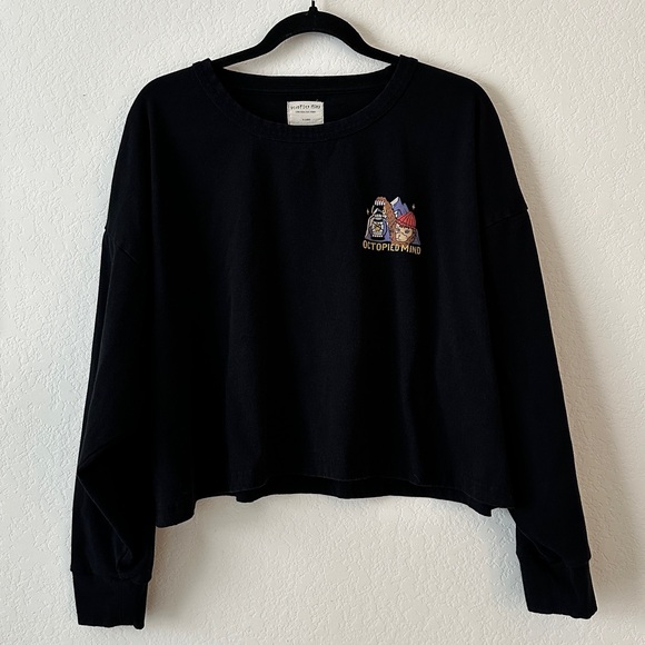 Octopied Mind “Always Tired” Cropped Long Sleeve Shirt XL - Picture 2 of 5